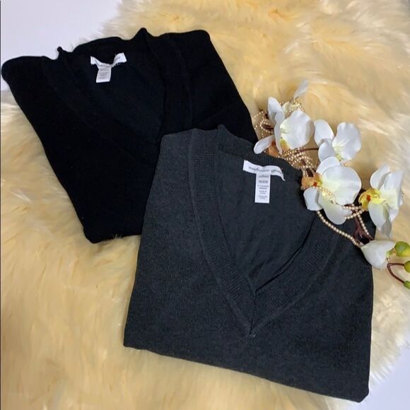 Ambiance Tops - LOT of 2 Ambience Apparel Woman's Blouses